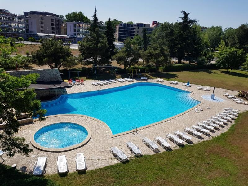 Continental Blu Hotel Солнечный берег Экстерьер фото