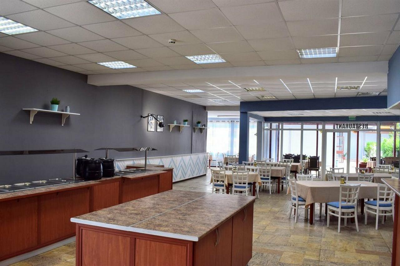 Continental Blu Hotel Солнечный берег Экстерьер фото